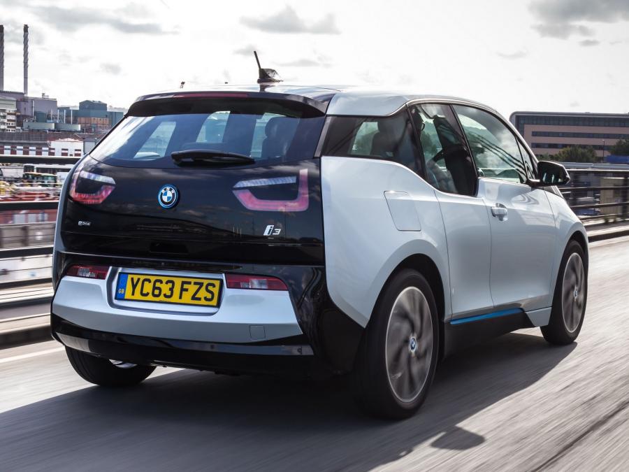  BMW i3 2014 года  (UK) (фото 8 из 21)